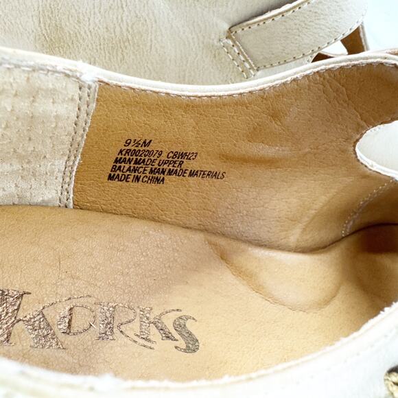 NEW Korks Mary Jane Platform Shoes Women’s 9.5 Beige Chunky Sole - Picture 8 of 9